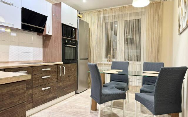 Rental Family Rooms (Рентал Фэмили Румс) на Олимпийском бульваре 12