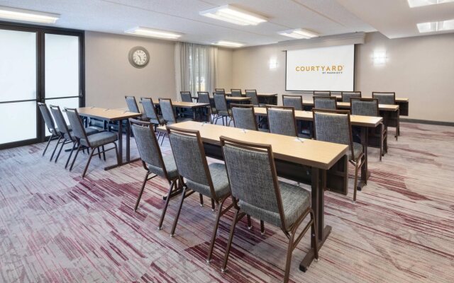Courtyard By Marriott Augusta