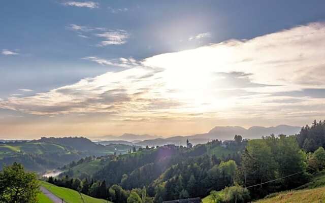 Landgasthof Hotel Menzberg