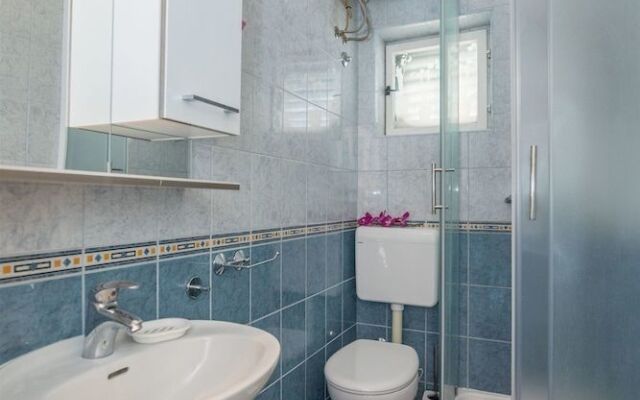 Apartments Tolj