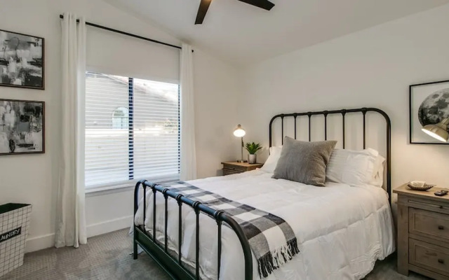 Private Sanctuary in North Scottsdale W/pool!