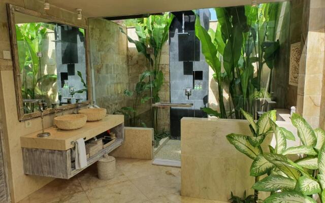 The Royal Purnama Luxury Villas - Adults Only