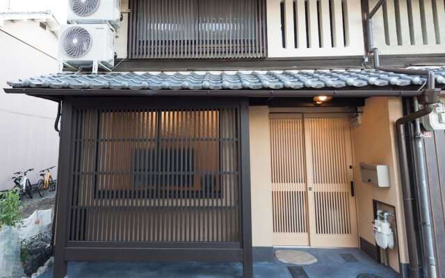 Happy House