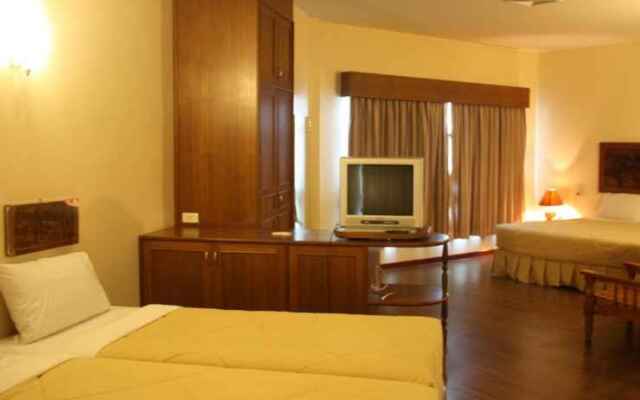 Baan Lanna Hotel