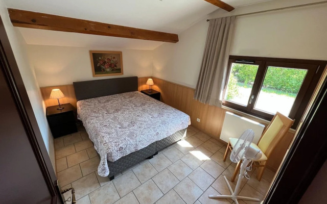 Beautiful Villa Near Village des Vans