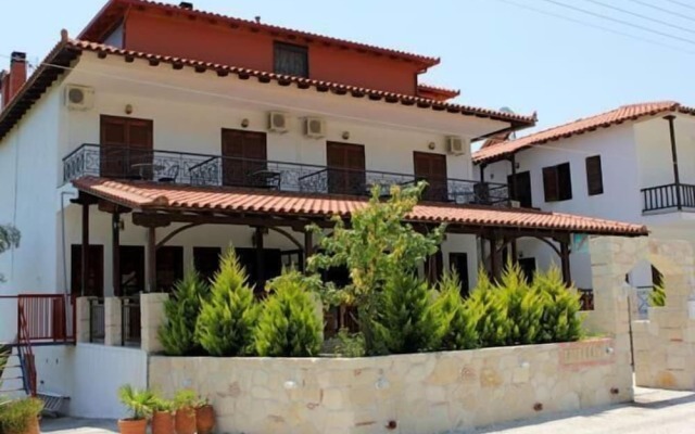 Petradaki Apartments