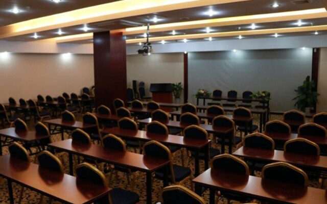 GreenTree Inn Tongling Yayuan