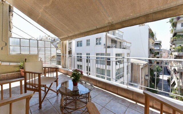Victoria Square Apartment - Two Bedroom Condo