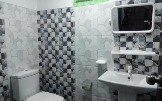 Dambulu City Lodge