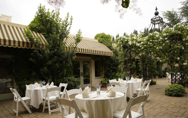 Ashland Springs Hotel