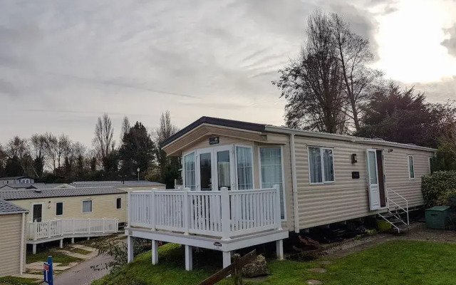 Seaview Escapes