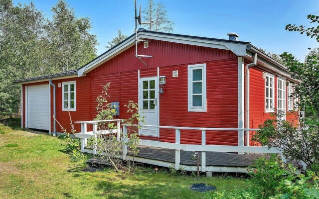 Rustic Holiday Home in Hemmet Near Fjord