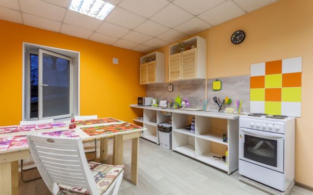 Artist Hostel on Prospekt Mira