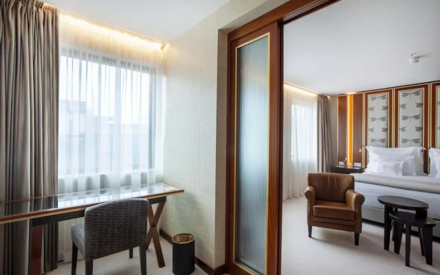 Wine & Books Porto Hotel - Small Luxury Hotels of the World