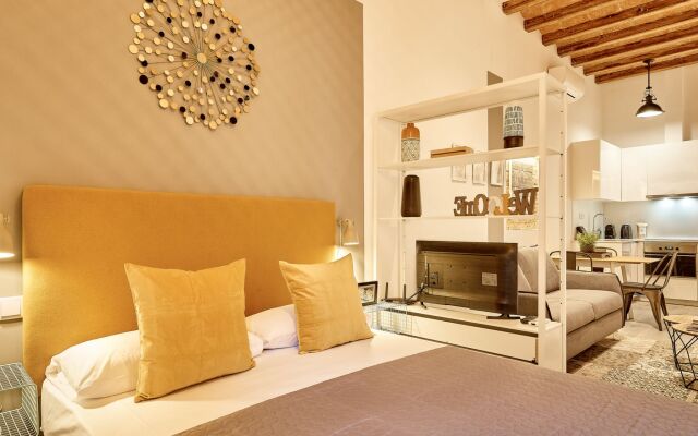 UD Apartments Barcelona - Marina Vintage Exclusive Apartment (2BR)