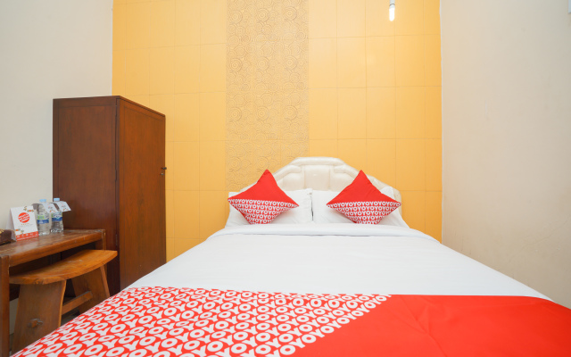 OYO 1239 Mojokerto Classic Homestay
