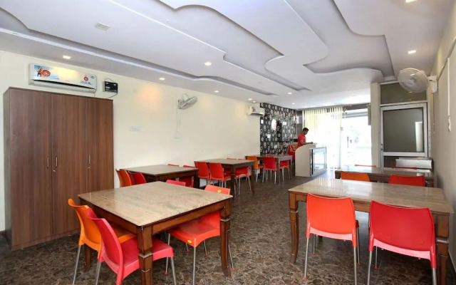 Hotel Satkar Avenue By OYO Rooms