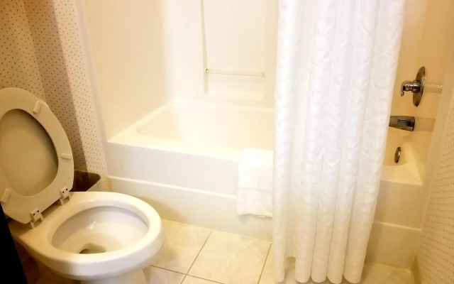 Rodeway Inn Urbana Champaign University Area