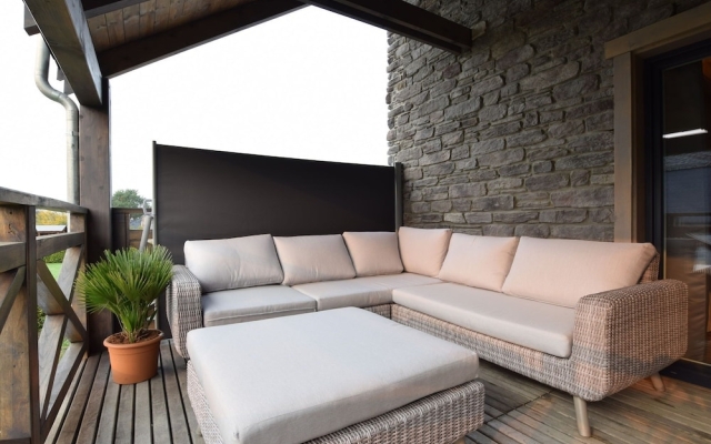 Grandeur Villa with Sauna & Hot Tub in Durbuy