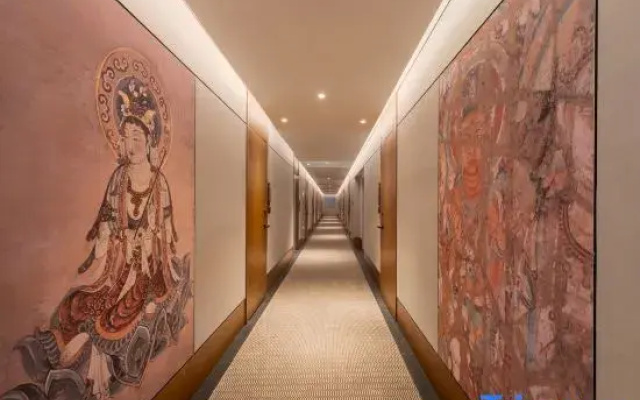 Dunhuang Youjian Hotel (Dunhuang Night Market, Gui Ju Branch)