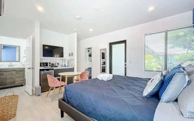 Los Patios Home Suites