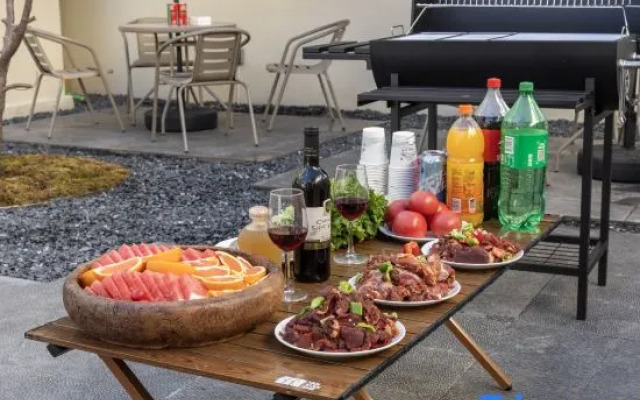 Shangri La Yunju Mountain Ruhe Designer Homestay