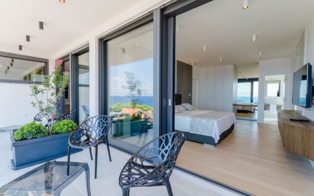 Luxury Villa Soleil