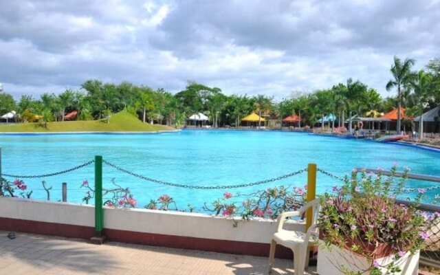 Club Manila East Taytay