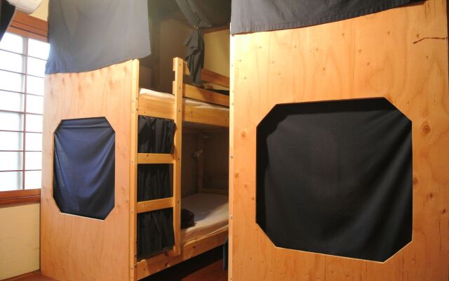 Guest House FUTARENO - Hostel