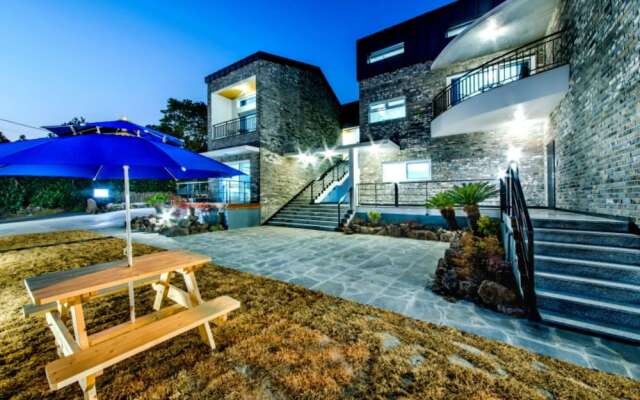 Swimeong Spa Pension