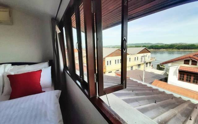 The Royal Chiangkhan Boutique Hotel