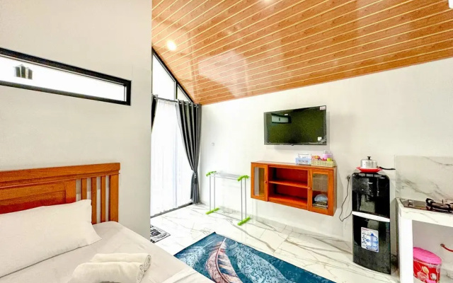 Diyanis Glamping Sekipan Tawangmangu Mitra RedDoorz