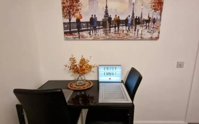 Cosy Flat Near Tower Bridge