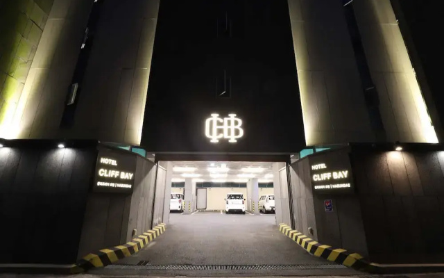 Ciffbay hotel