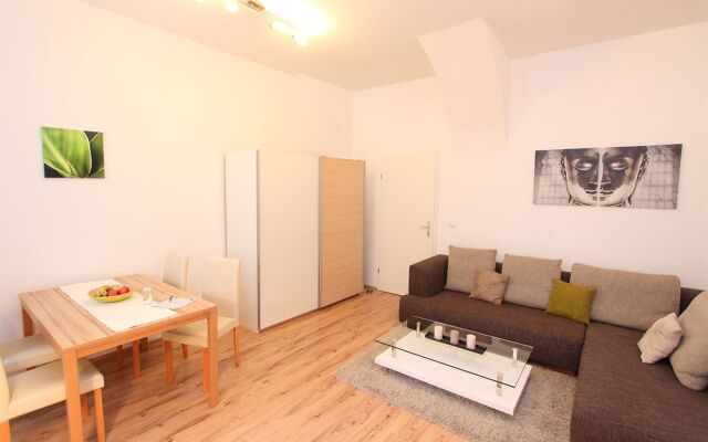 CheckVienna – Apartment Czerningasse