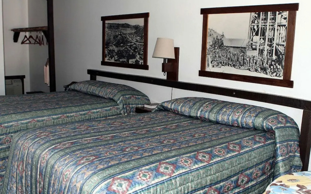 Bunkhouse Motel