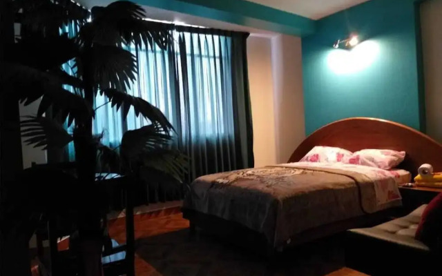 Hotel Camino Real