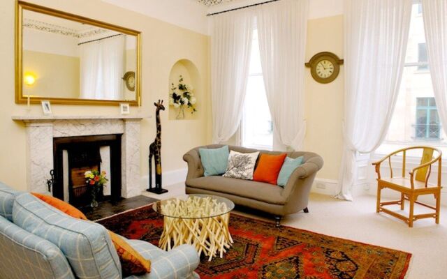 Luxury Central Old Town Suite Edinburgh