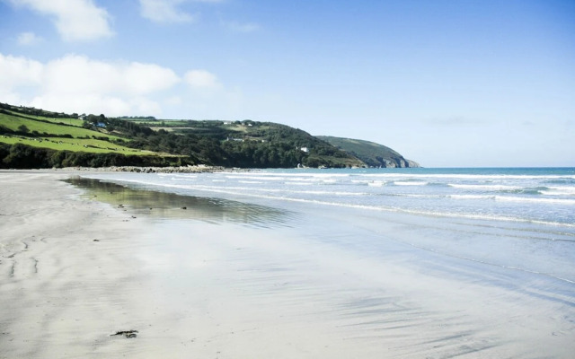 Hostel YHA Poppit Sands