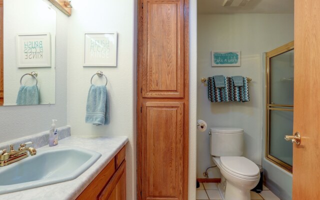 Larkspur Trail 3 Bedroom Home by RedAwning