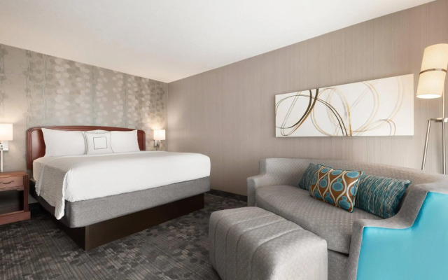 Courtyard by Marriott Chicago Bloomingdale