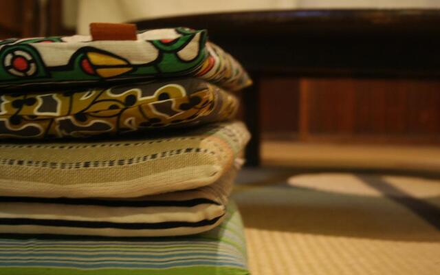 Osaka Guest House Drummer's Dream