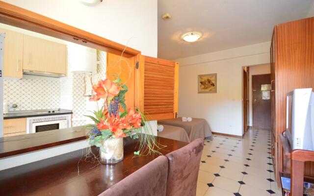 Rio Apartments