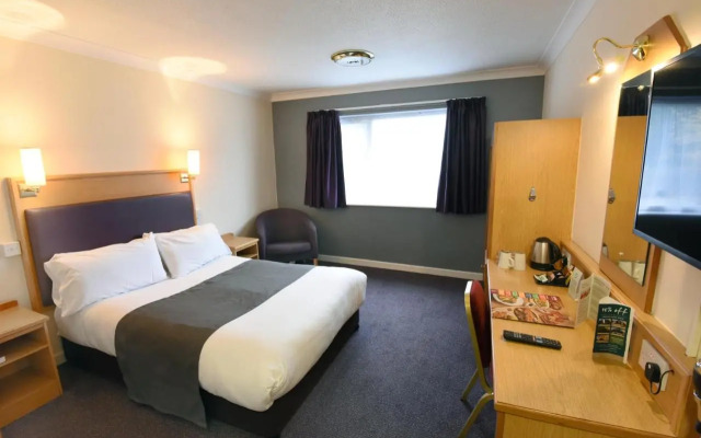 The Royal Oak by Greene King inns