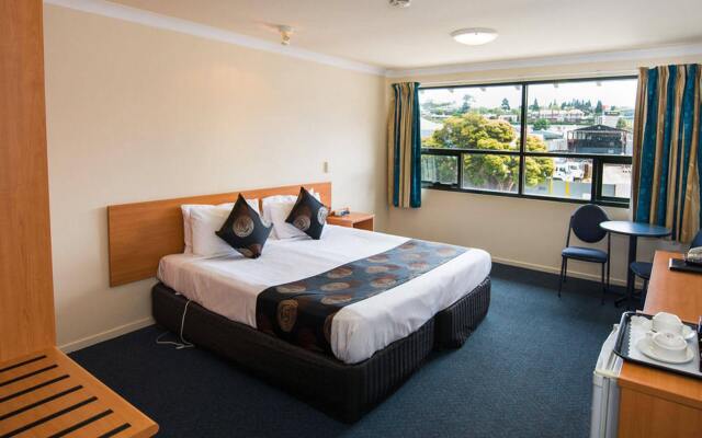 Black Buffalo Hotel