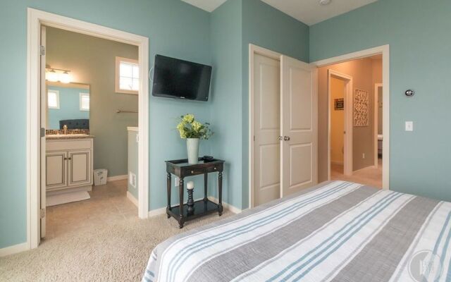 Lake Street Townhome