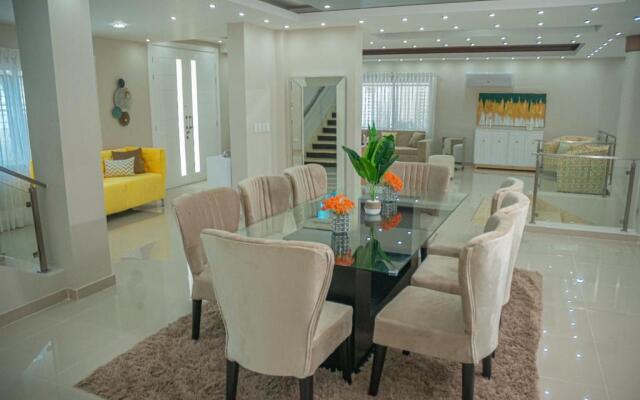 Villa Lara