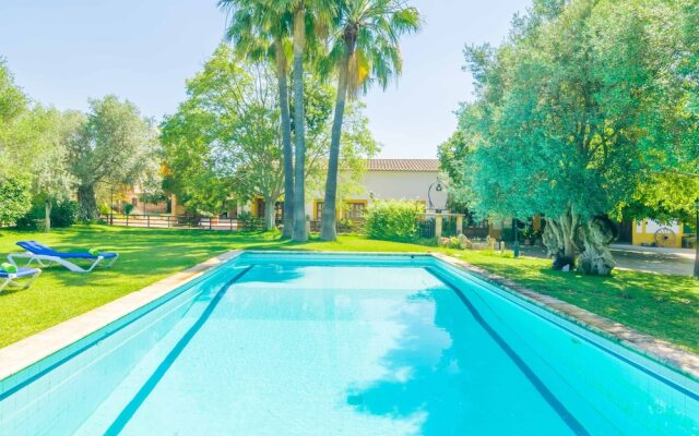 ES Senyors DE SON Amora