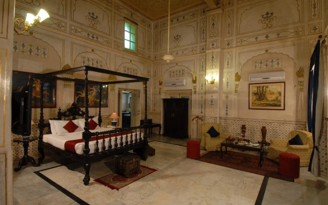 The Laxmi Niwas Palace