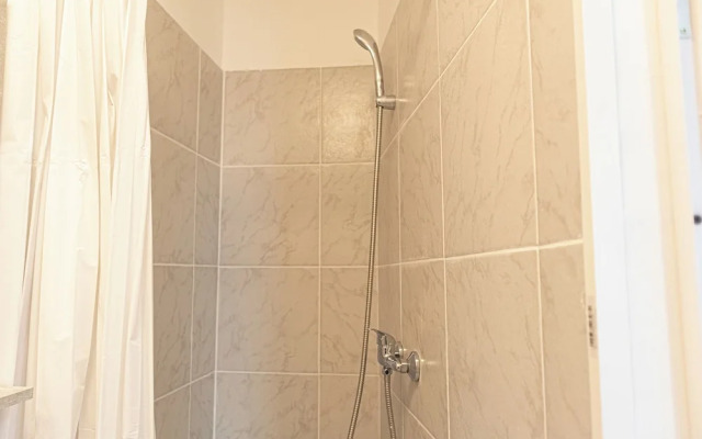 Affordable 3BR Apt near Hauptbahnhof